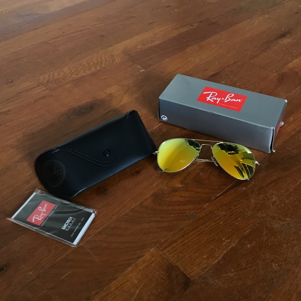 Green Reflective Ray Ban Aviator Sunglasses
